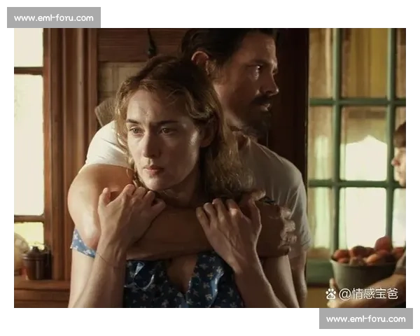 名场面瞬间再现人物情感冲突引发观众强烈共鸣 名场面瞬间再现人物情感冲突引发观众强烈共鸣